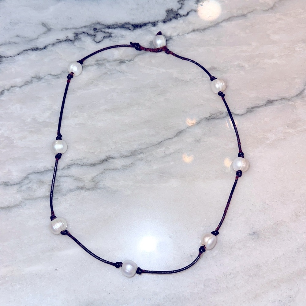 Pearl Leathered Necklace